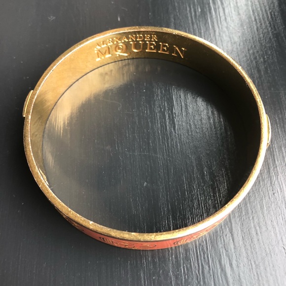 Alexander McQueen enamel skull bangle - Picture 3 of 5